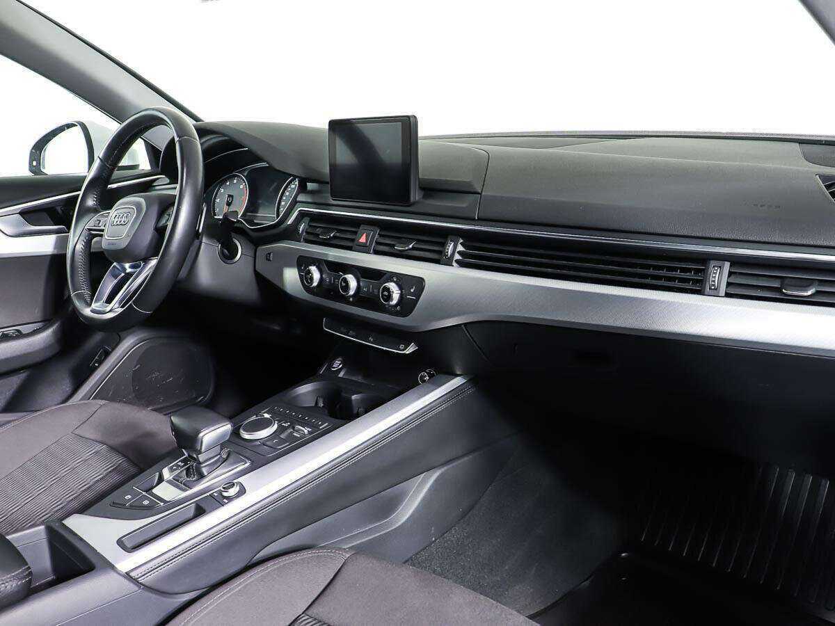 Audi A4, 2015 Фото №9
