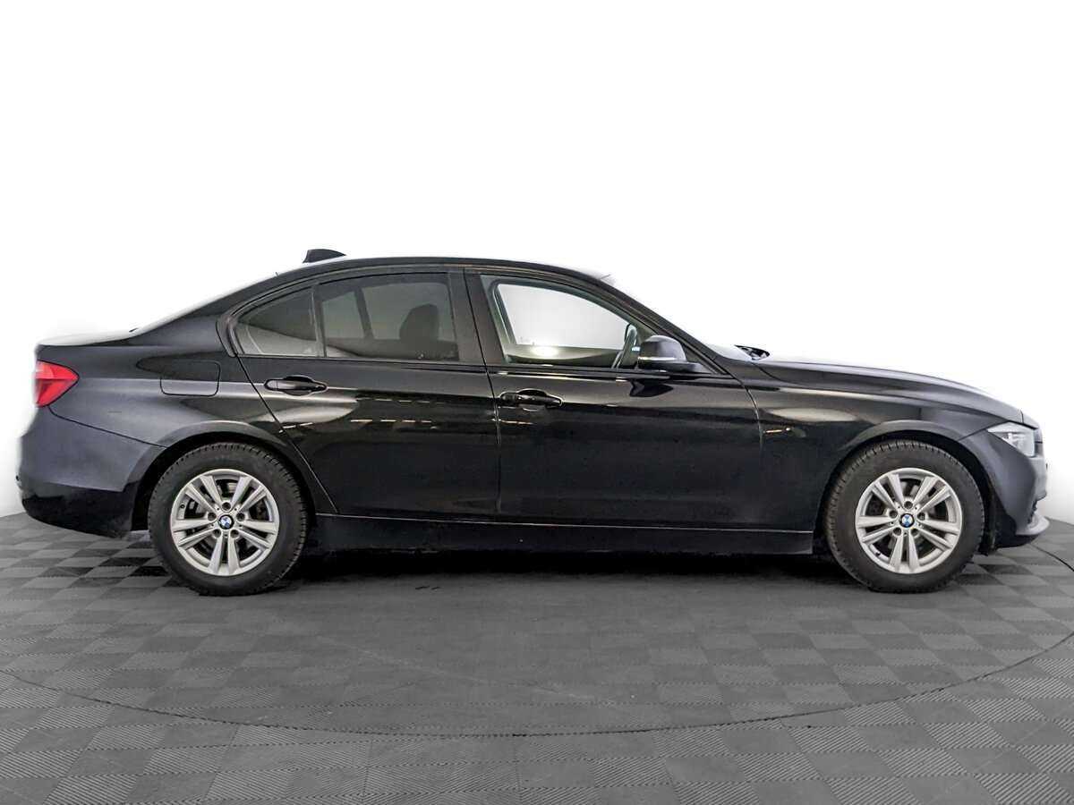 BMW 3 серии 318i, 2018 Фото №4