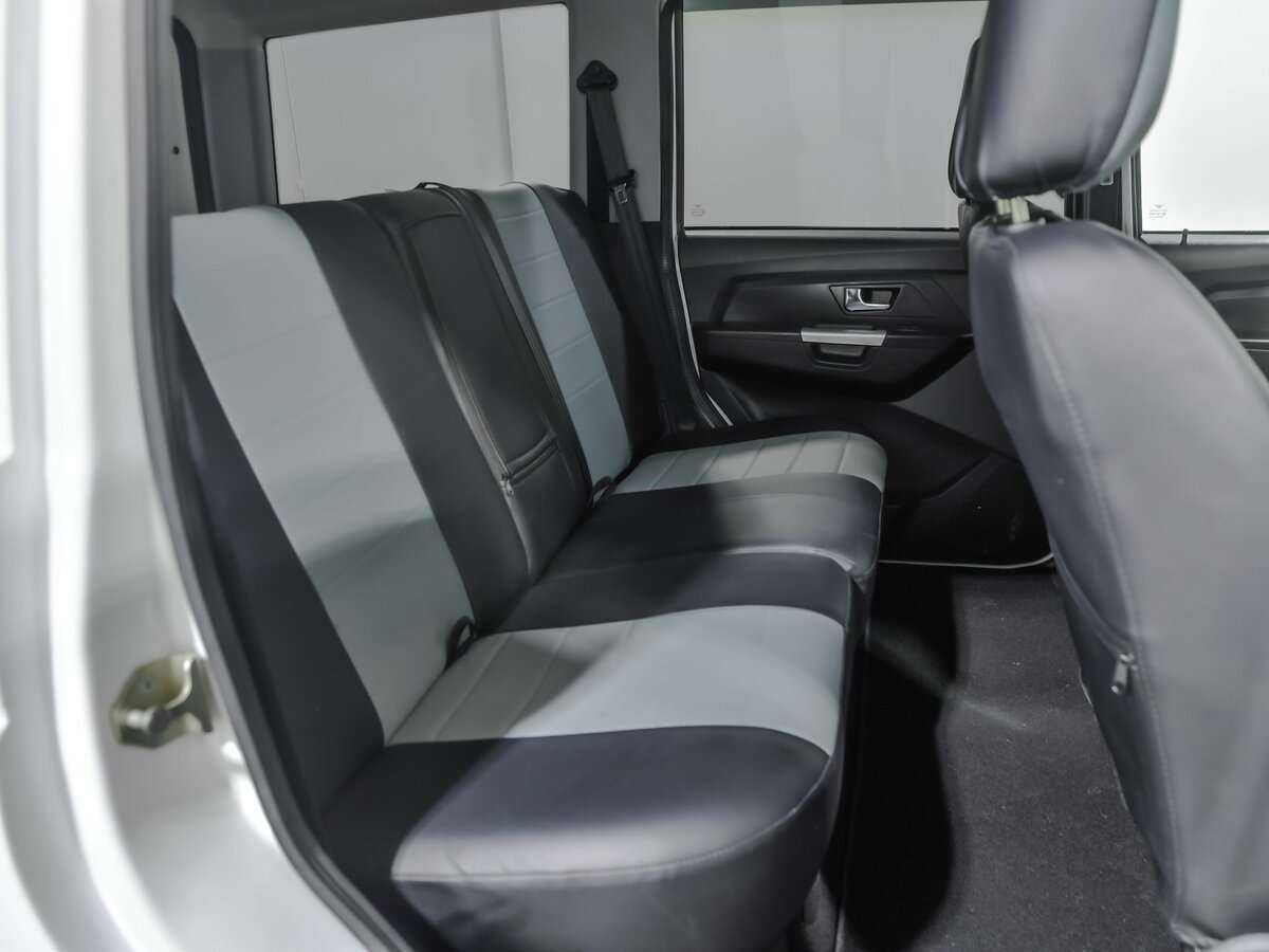 УАЗ Patriot, 2017 Фото №12