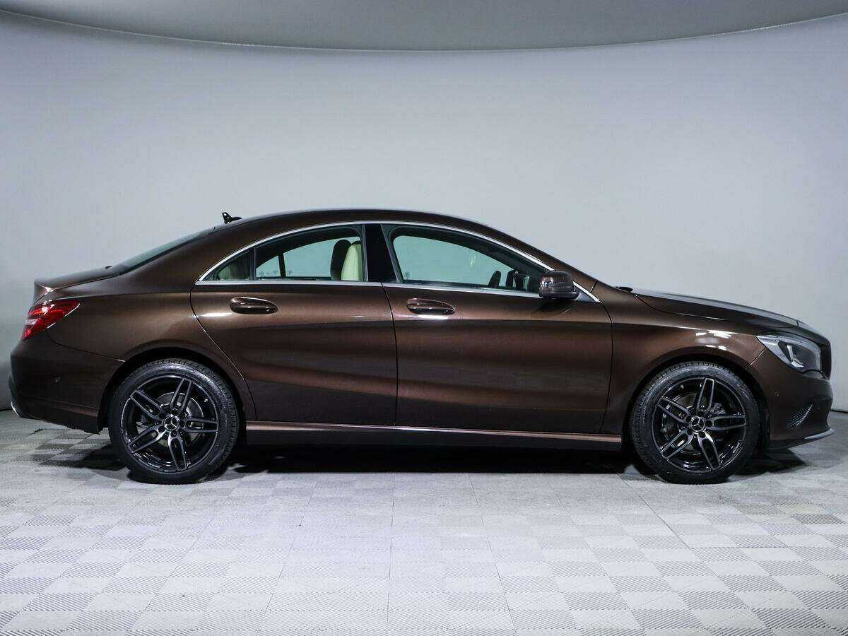 Mercedes-Benz CLA 200, 2017 Фото №4