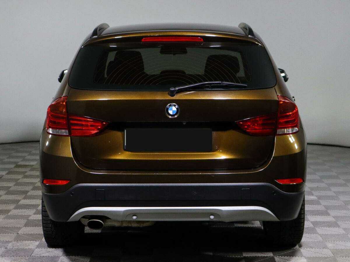 BMW X1 18i, 2014 Фото №5