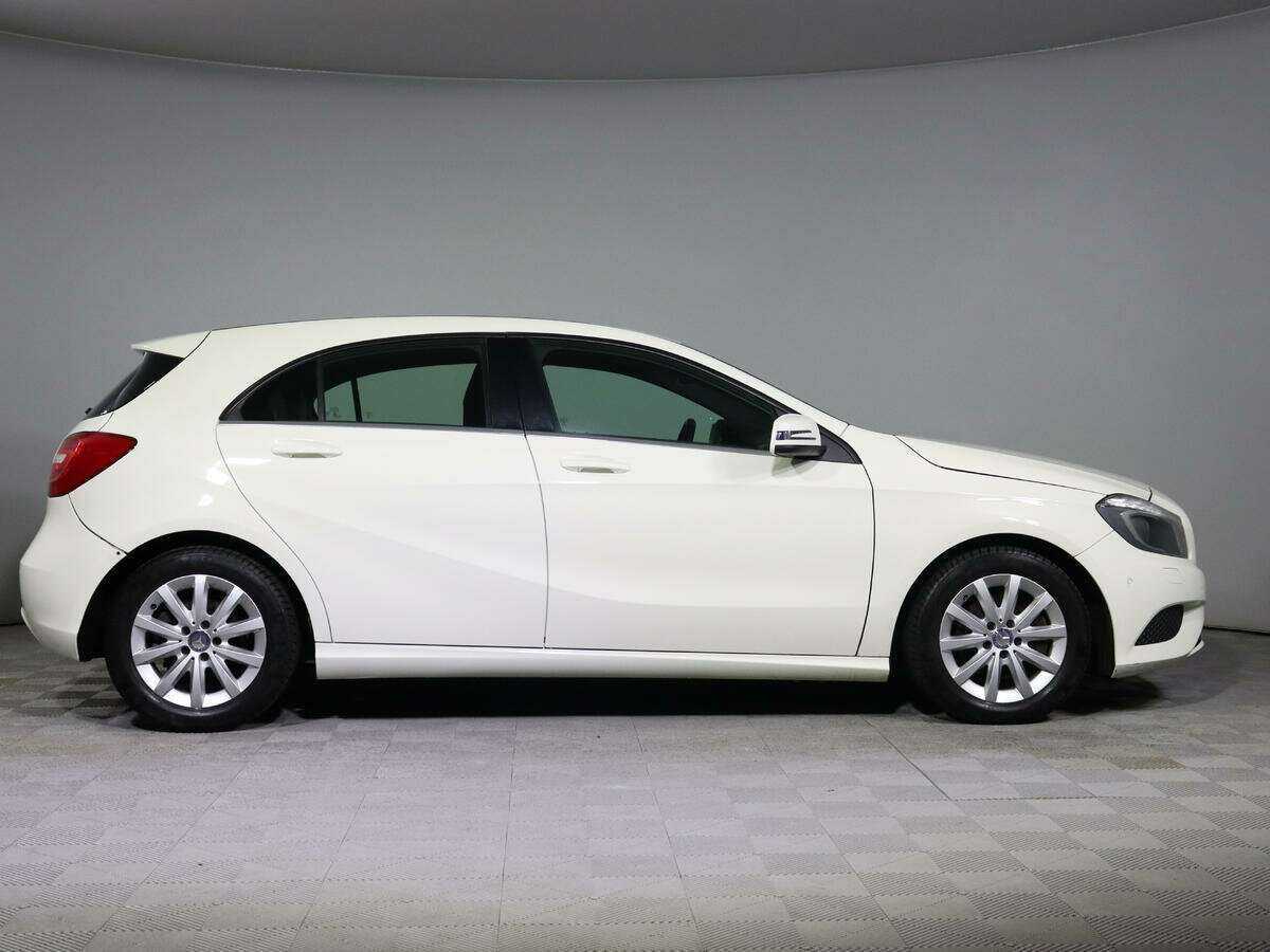Mercedes-Benz A-Класс 180, 2014 Фото №4