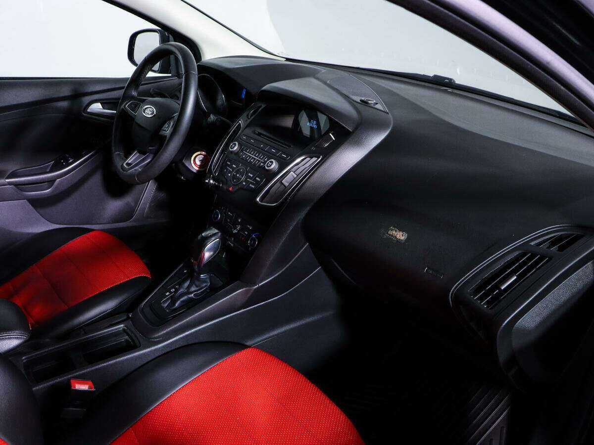 Ford Focus, 2019 Фото №7