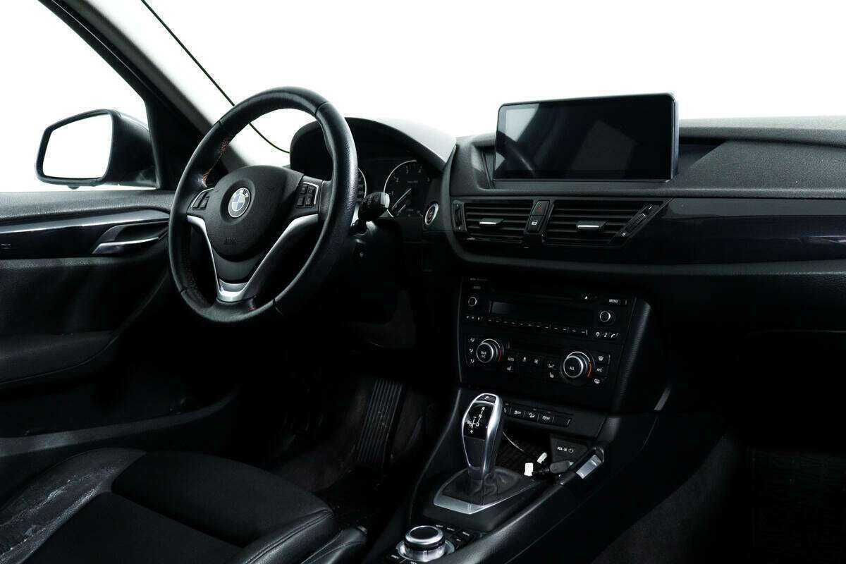 BMW X1 20i, 2012 Фото №9