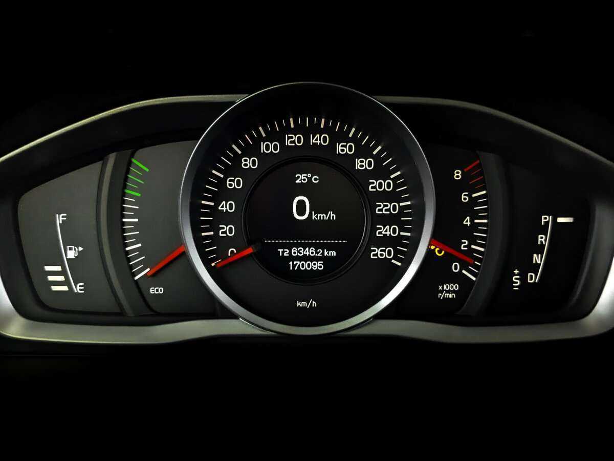 Volvo S60, 2015 Фото №11