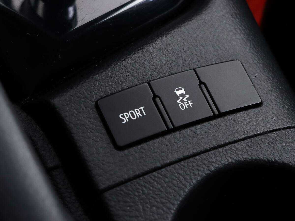 Toyota Corolla, 2018 Фото №17