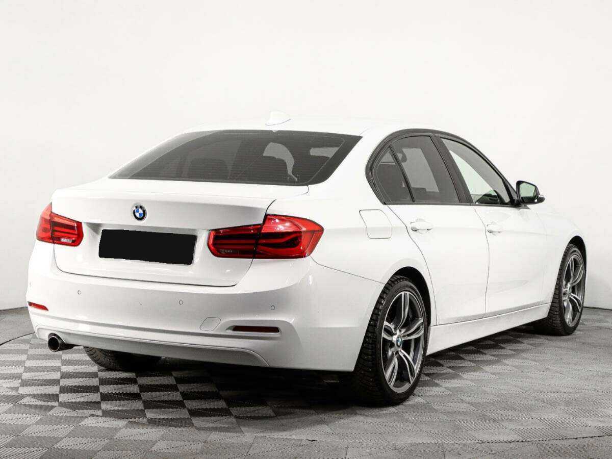 BMW 3 серии 318i, 2015 Фото №5