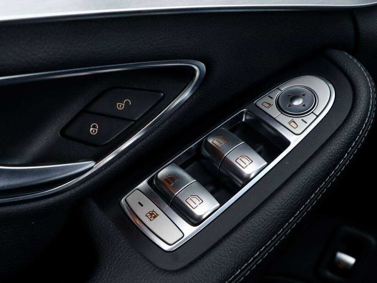 Mercedes-Benz C-Класс 180, 2015 Фото №15