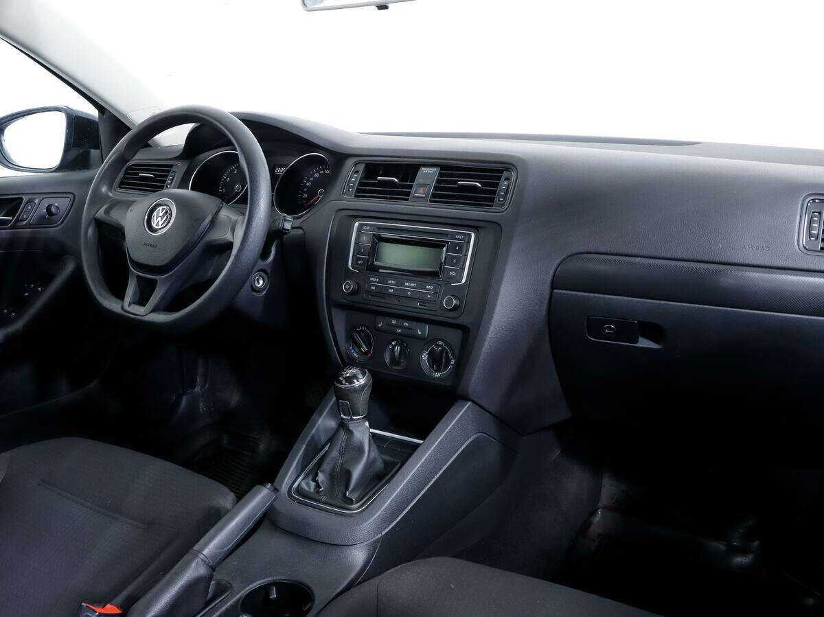 Volkswagen Jetta, 2015 Фото №9