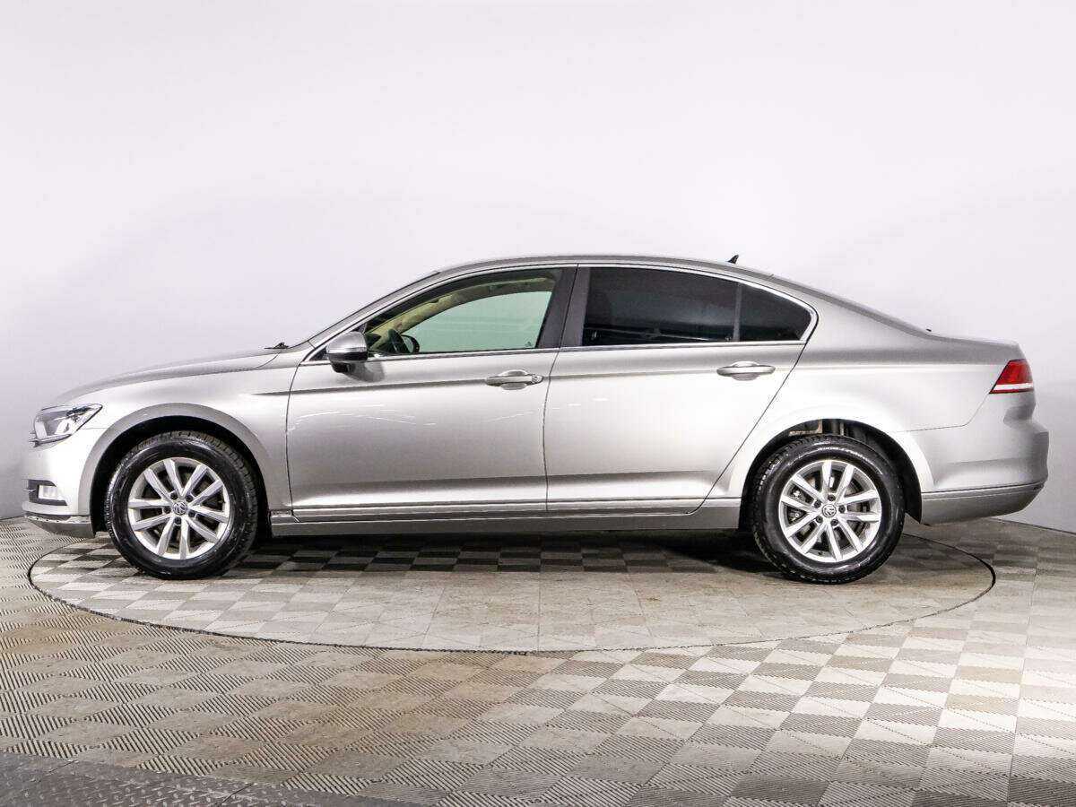 Volkswagen Passat, 2017 Фото №8