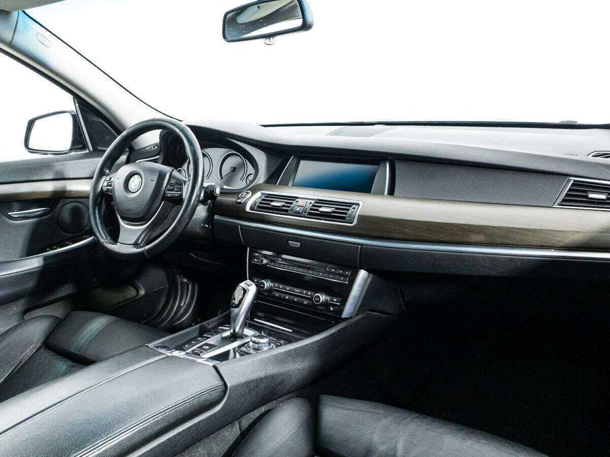 BMW 5 серии Gran Turismo 530d xDrive, 2012 Фото №8