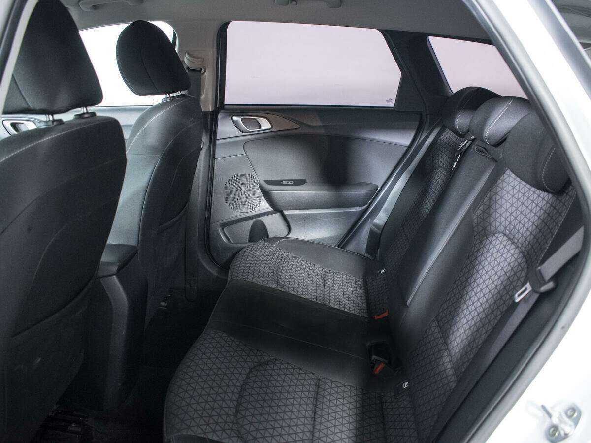 Kia Ceed, 2020 Фото №10