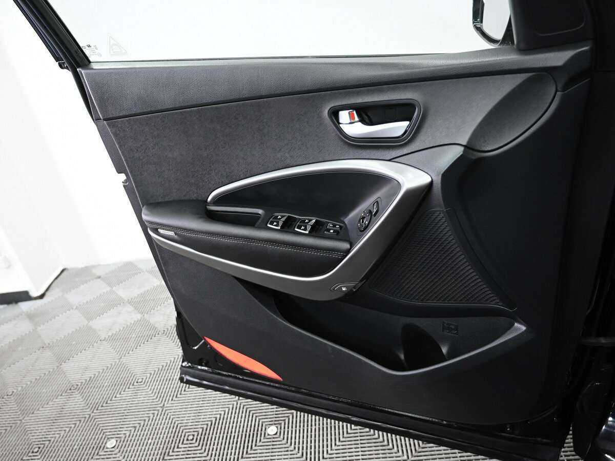 Hyundai Santa Fe, 2016 Фото №10