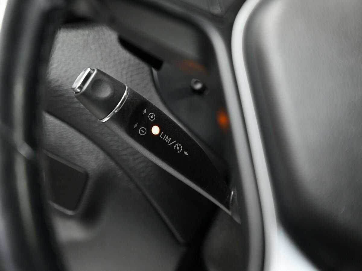 Mercedes-Benz CLA 200, 2013 Фото №6