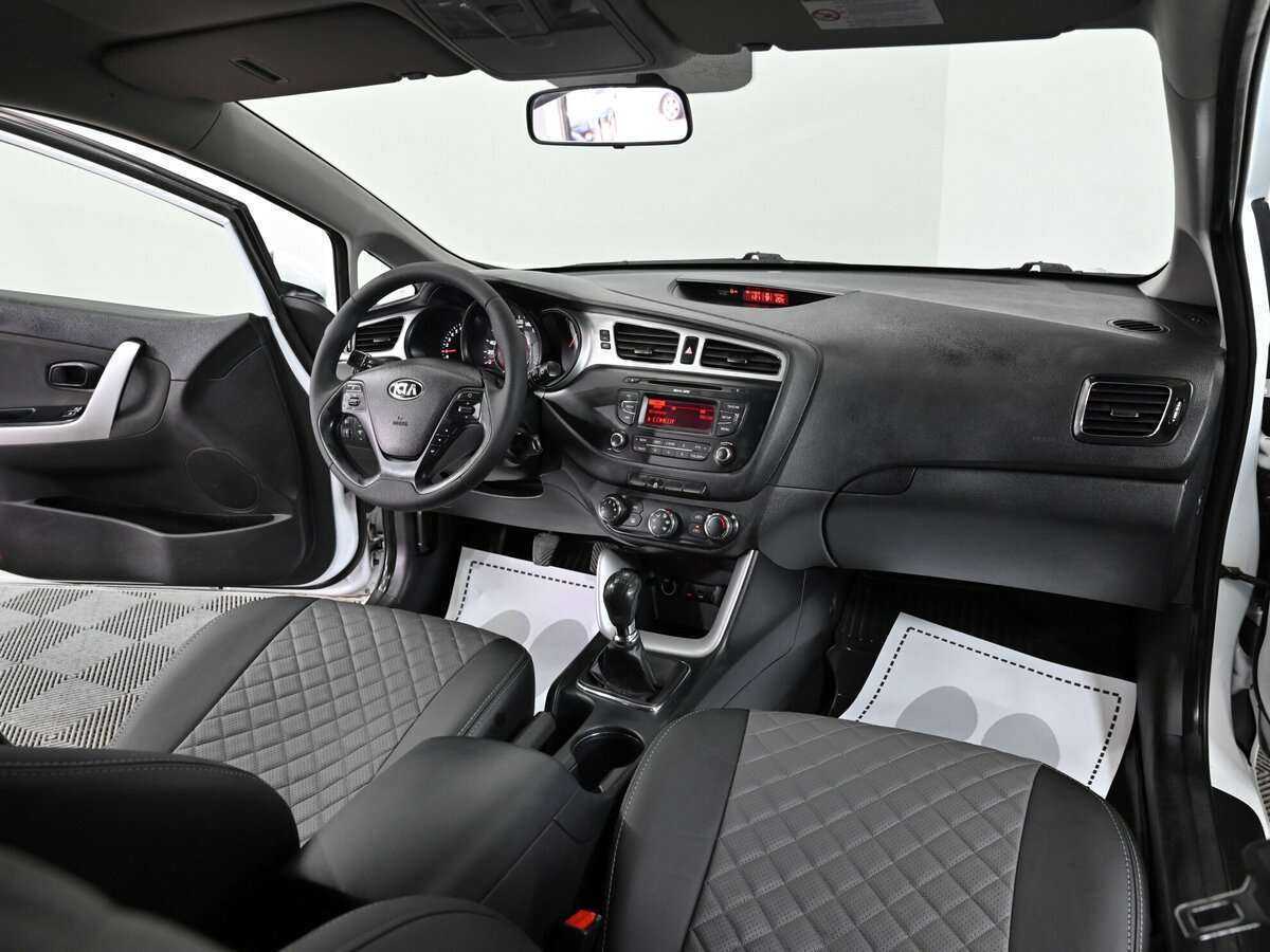Kia Ceed, 2013 Фото №5