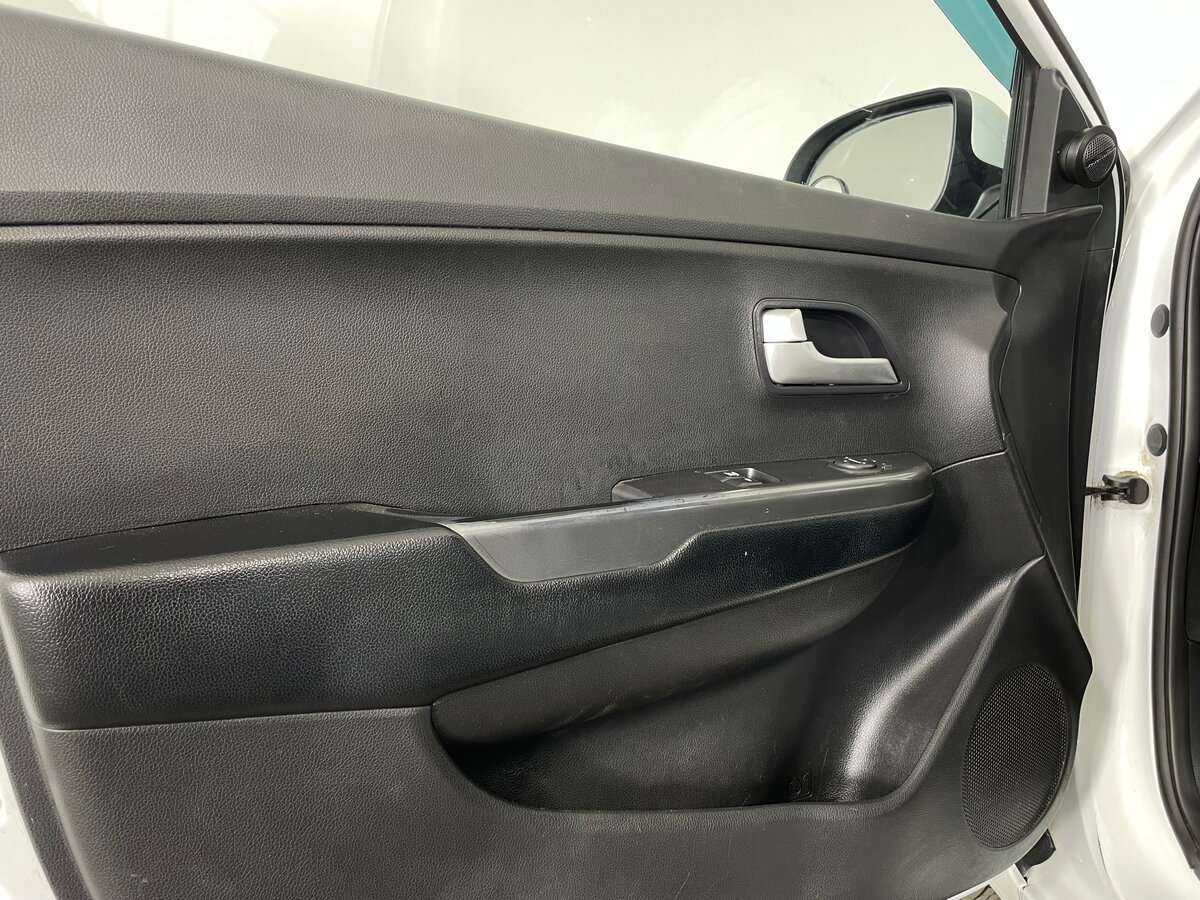 Kia Rio, 2015 Фото №19