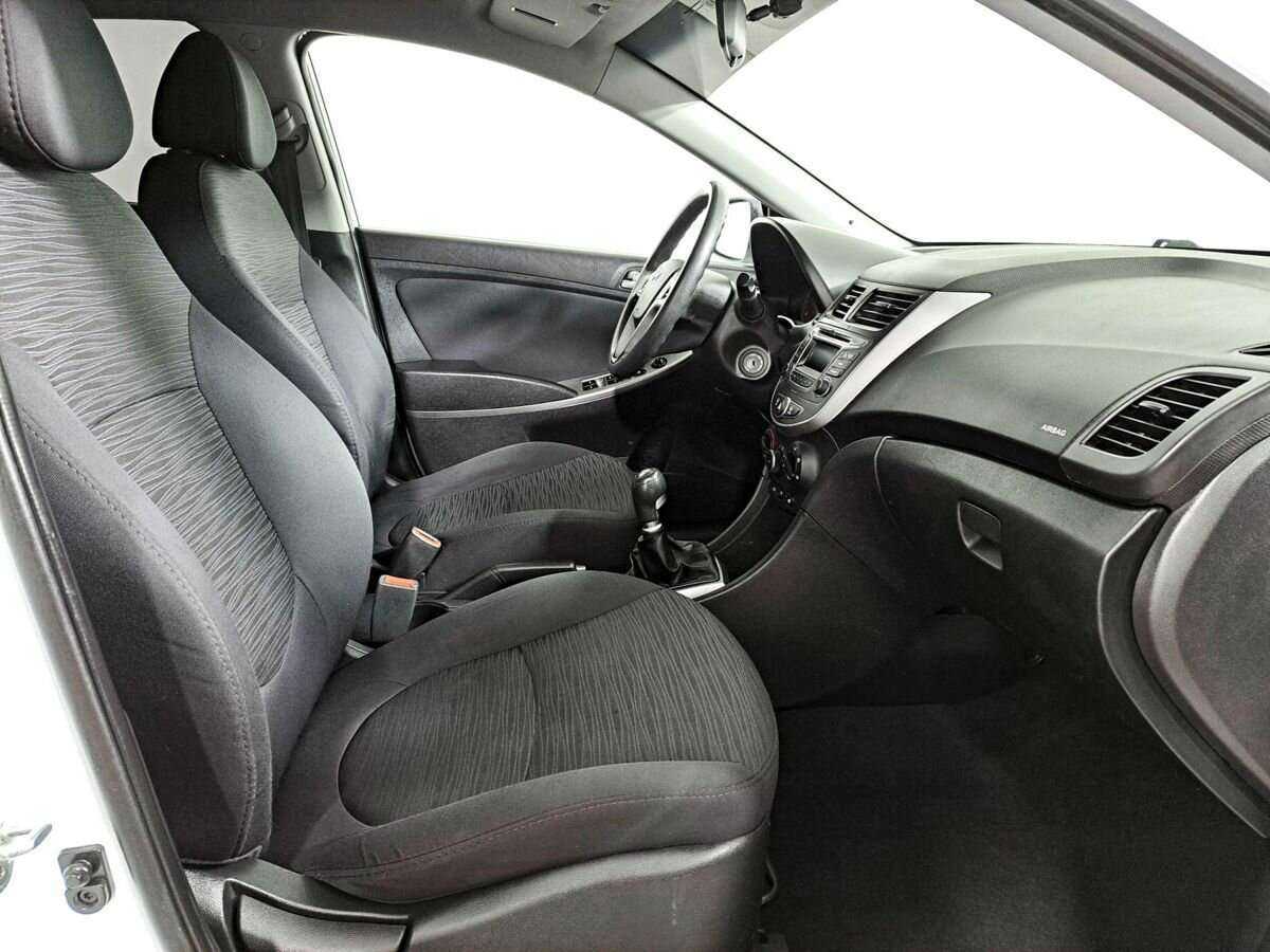 Hyundai Solaris, 2016 Фото №7