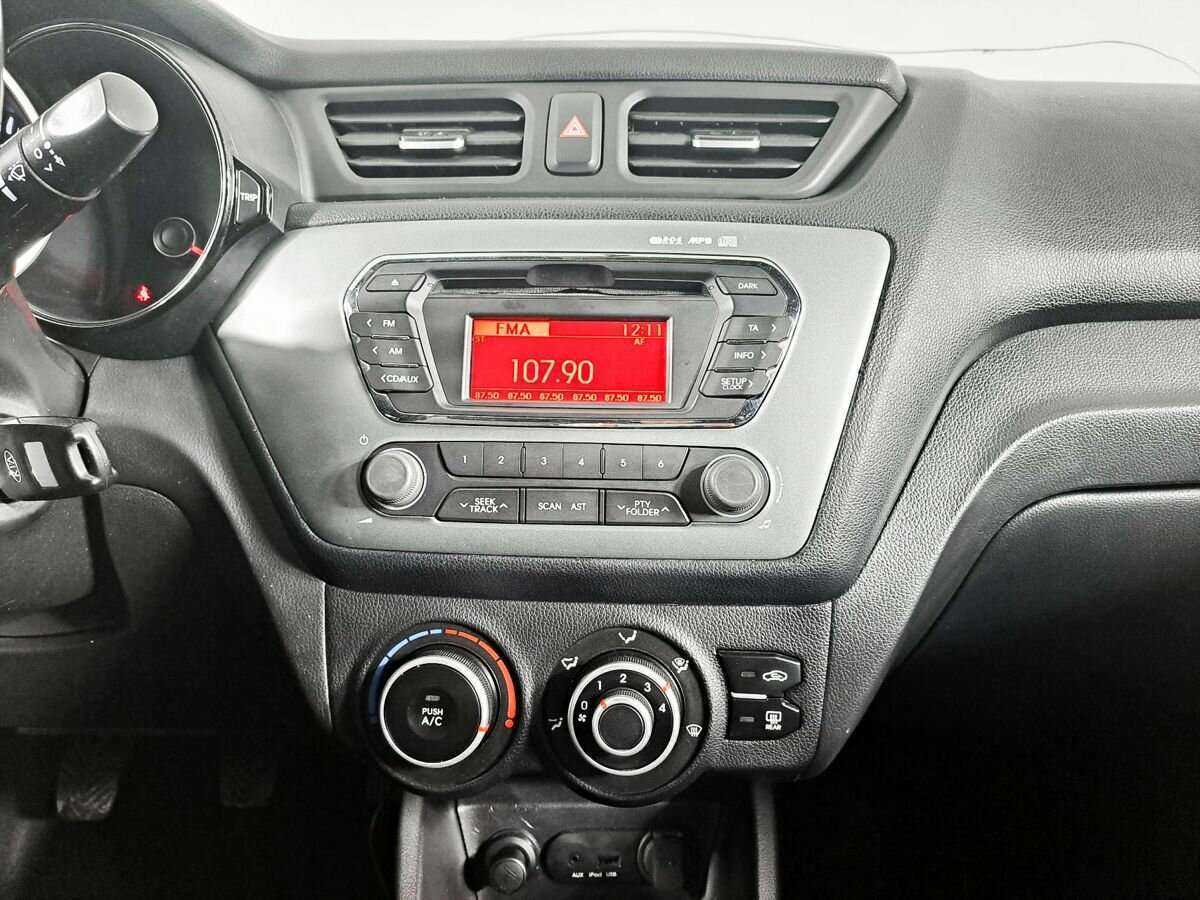 Kia Rio 6-speed, 2014 Фото №11