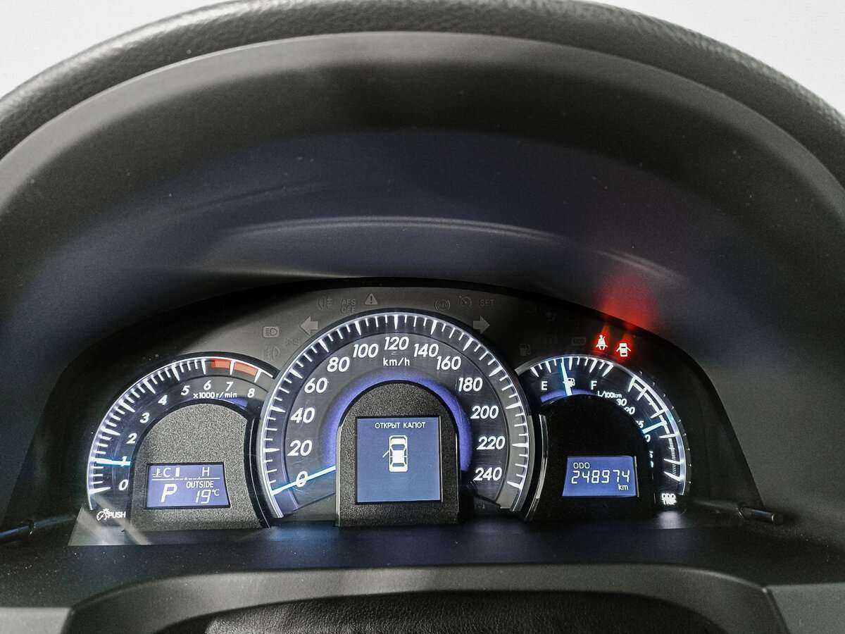 Toyota Camry, 2014 Фото №11