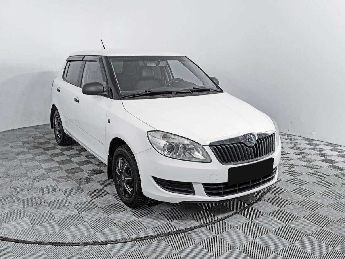Skoda Fabia, 2012 Фото №3