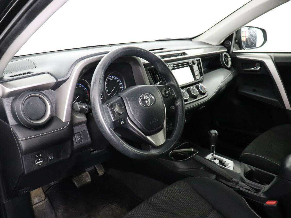 Toyota RAV4, 2016 Фото №8