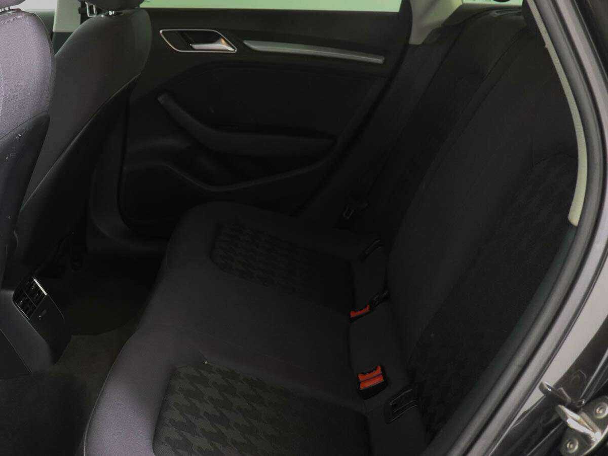 Audi A3 Sportback, 2013 Фото №9