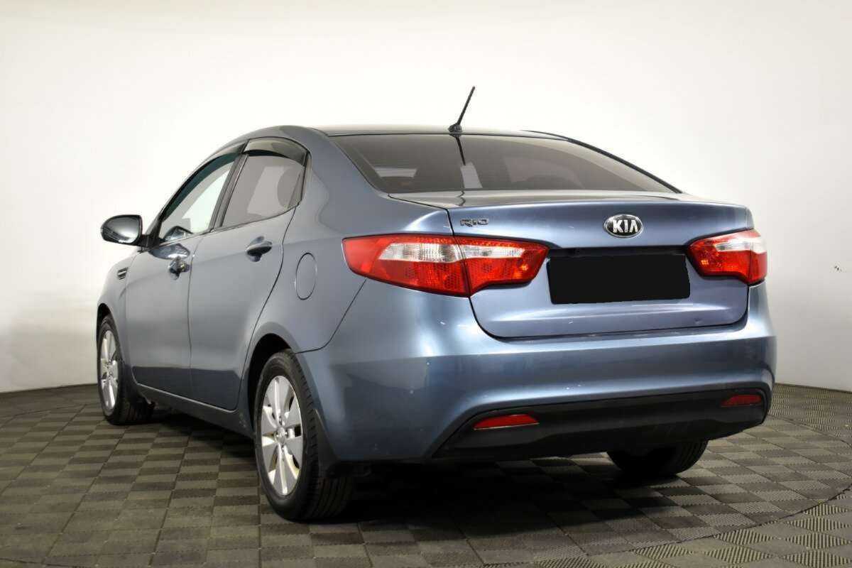 Kia Rio 5-speed, 2013 Фото №6