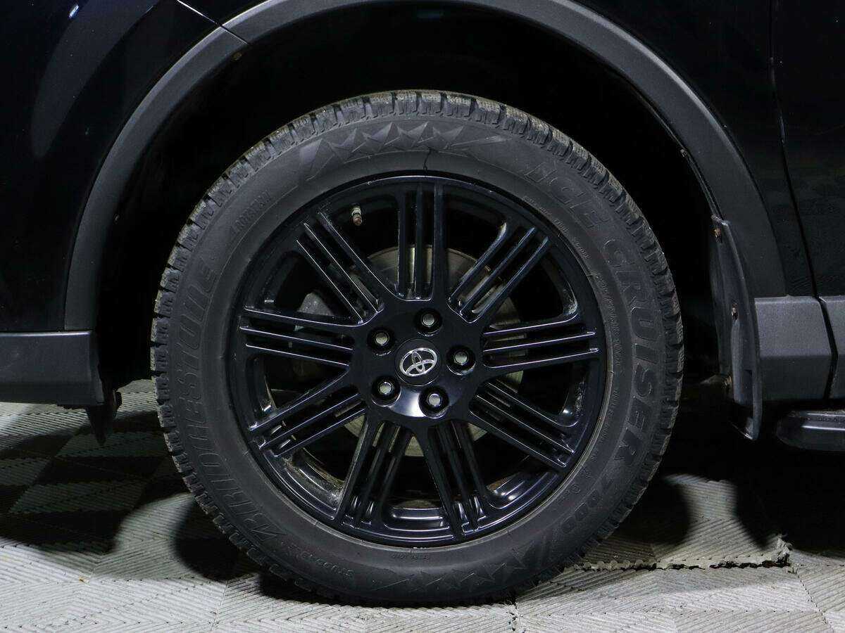 Toyota RAV4, 2017 Фото №13