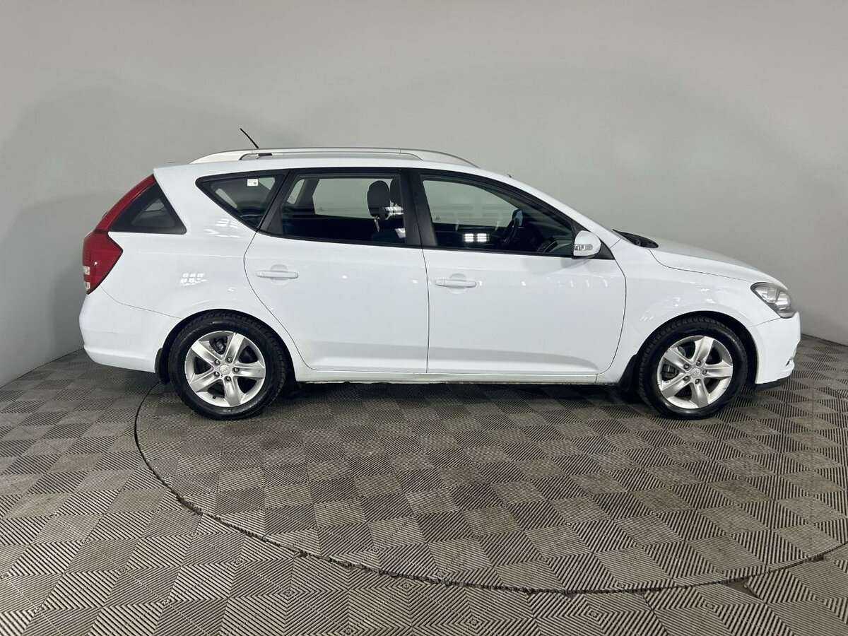 Kia Ceed, 2012 Фото №4