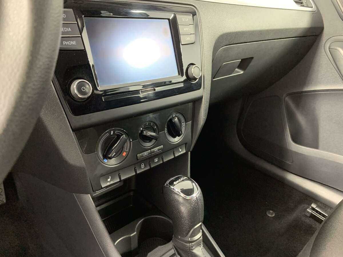 Skoda Rapid, 2019 Фото №14