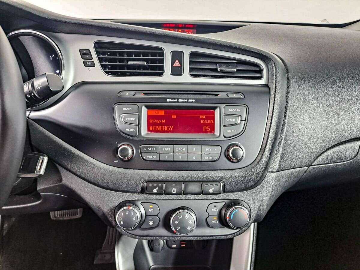 Kia Ceed, 2013 Фото №11