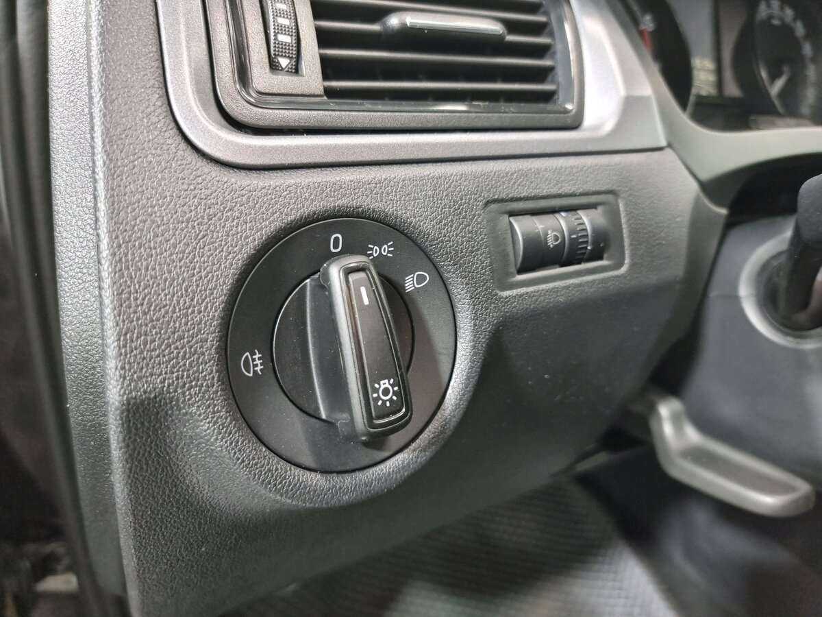 Skoda Rapid, 2019 Фото №7