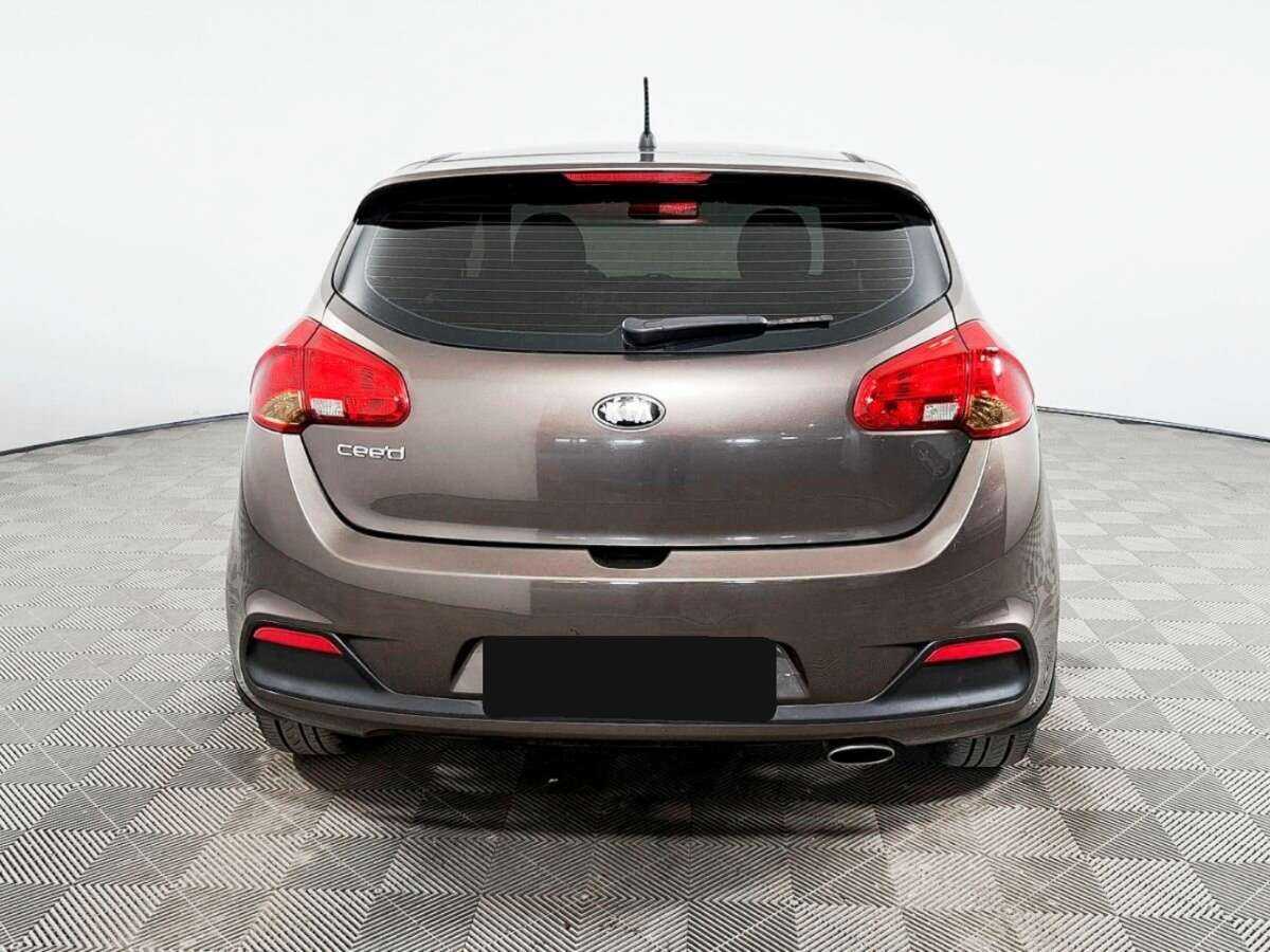 Kia Ceed, 2012 Фото №5