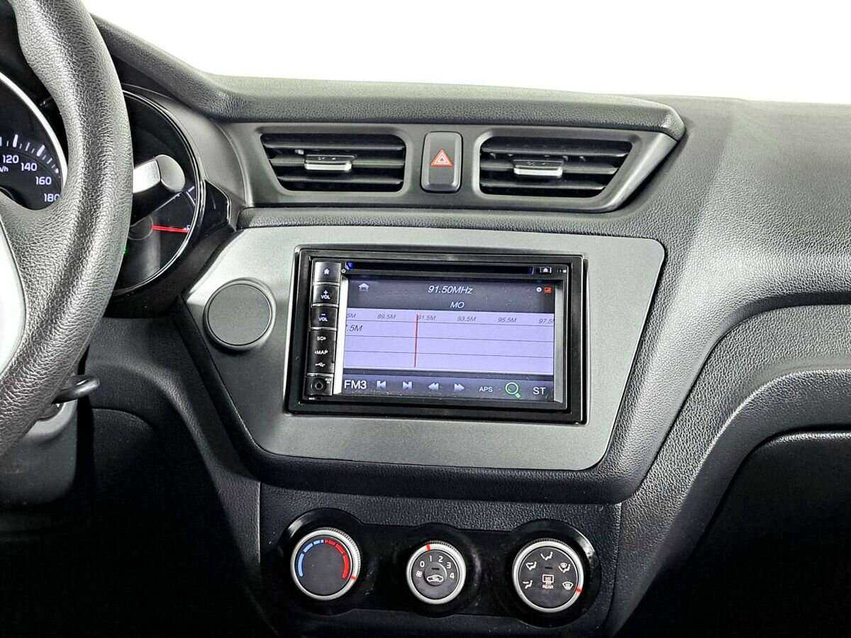 Kia Rio, 2016 Фото №13