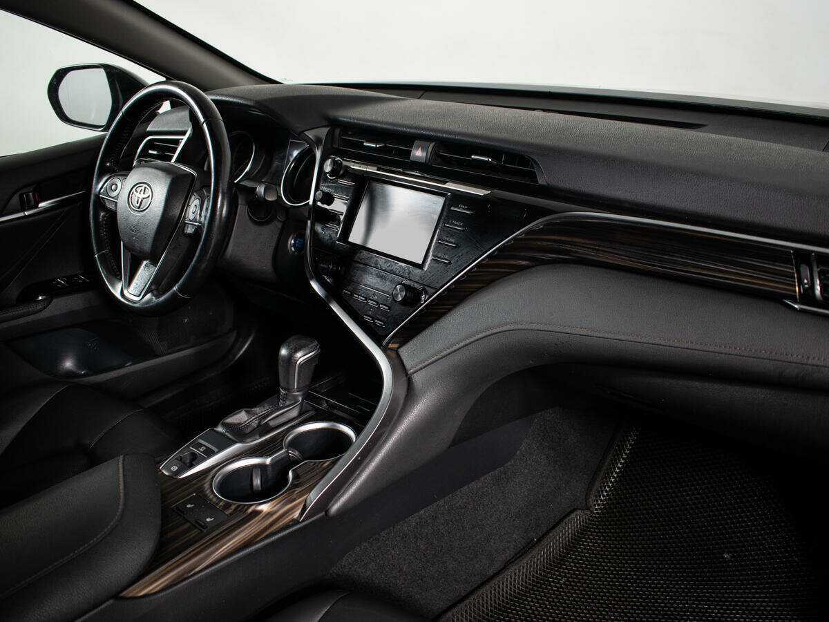 Toyota Camry, 2018 Фото №9