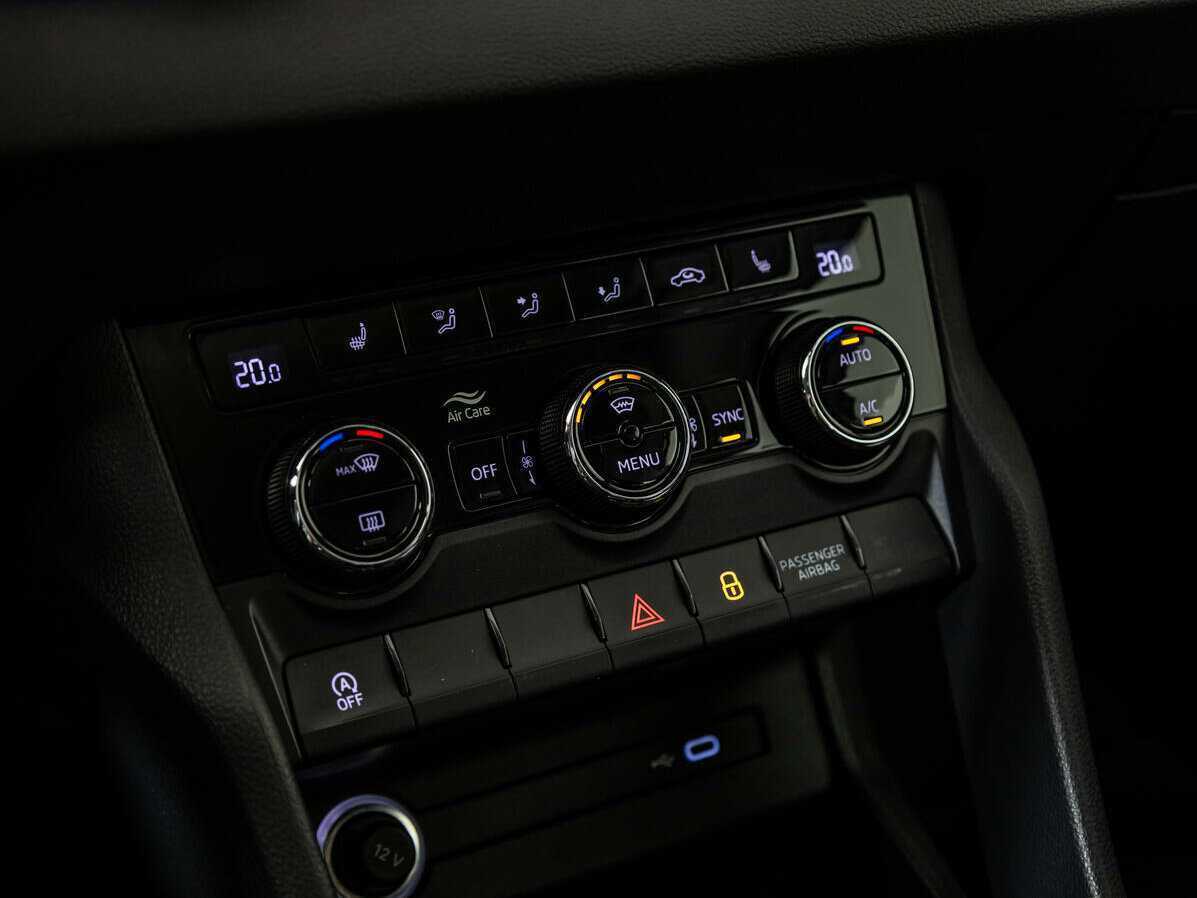 Skoda Karoq, 2020 Фото №15