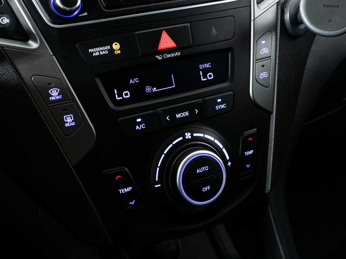 Hyundai Santa Fe, 2016 Фото №17