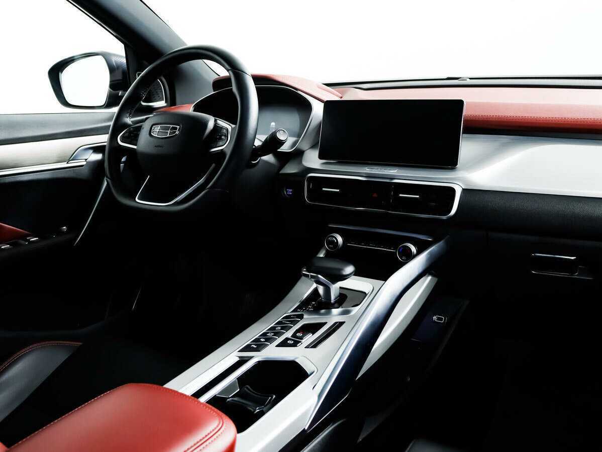 Geely Coolray, 2022 Фото №9