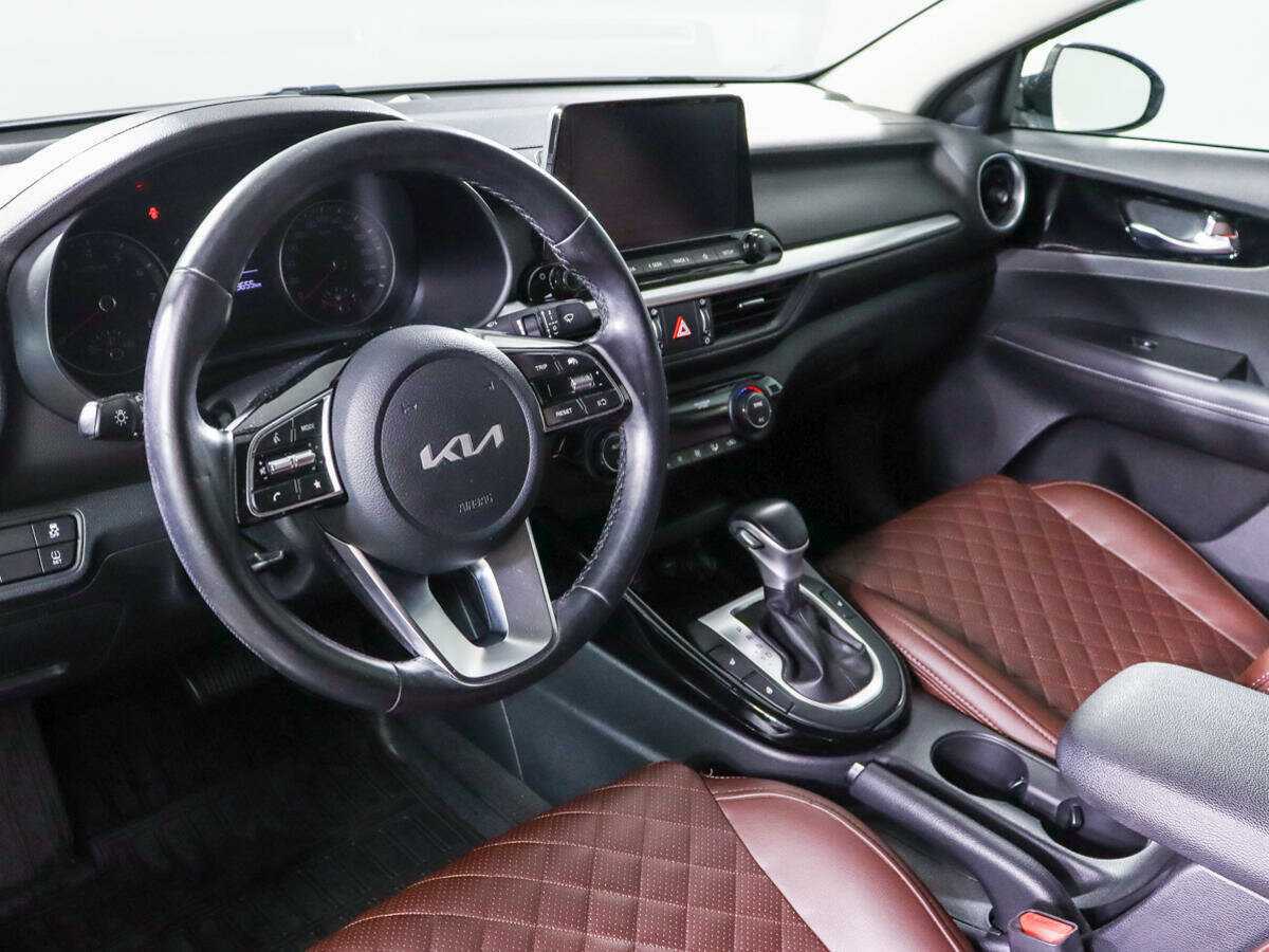 Kia Cerato, 2021 Фото №14