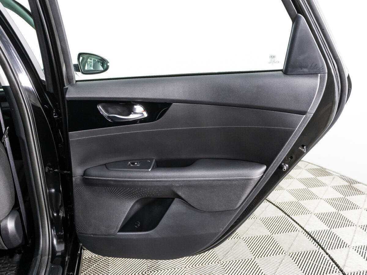 Kia Cerato, 2021 Фото №24