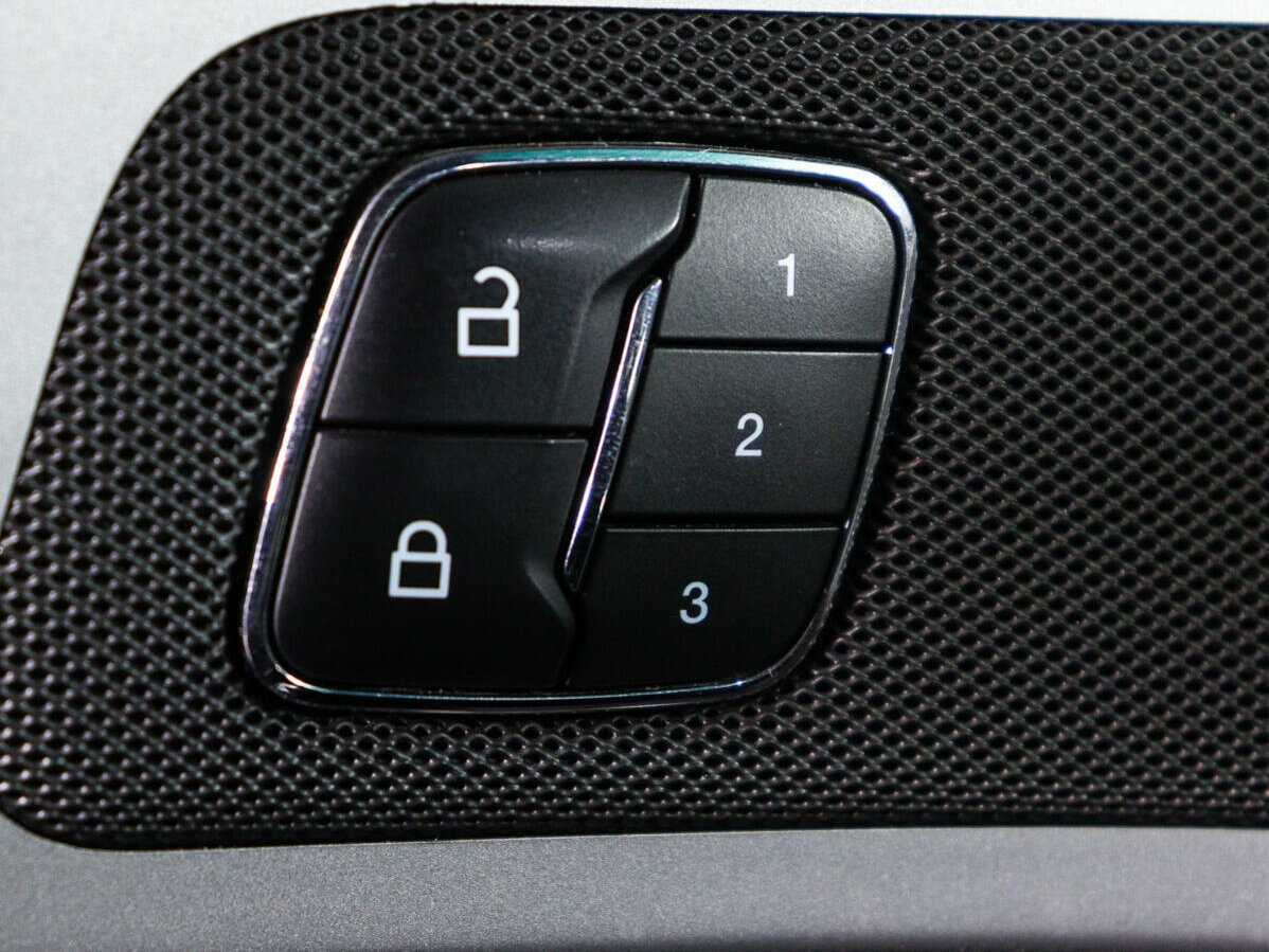 Ford Explorer, 2013 Фото №18