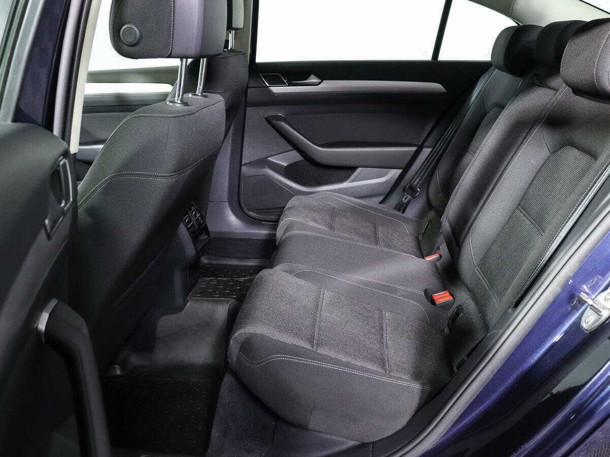 Volkswagen Passat, 2016 Фото №7