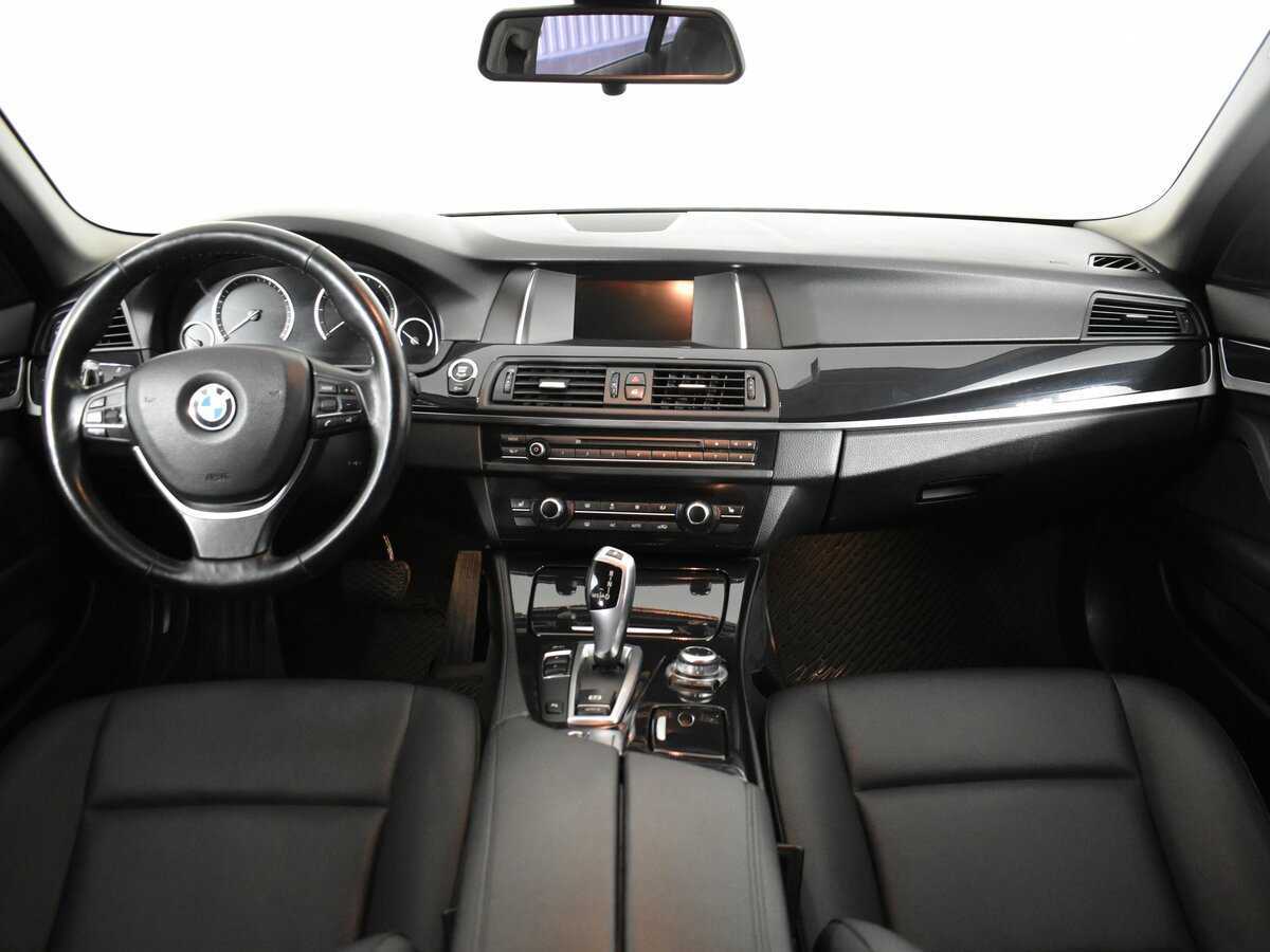 BMW 5 серии 520d, 2016 Фото №12