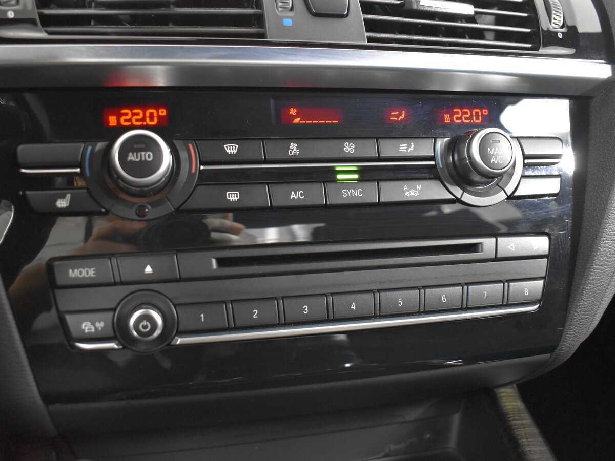 BMW X4 20i, 2015 Фото №18