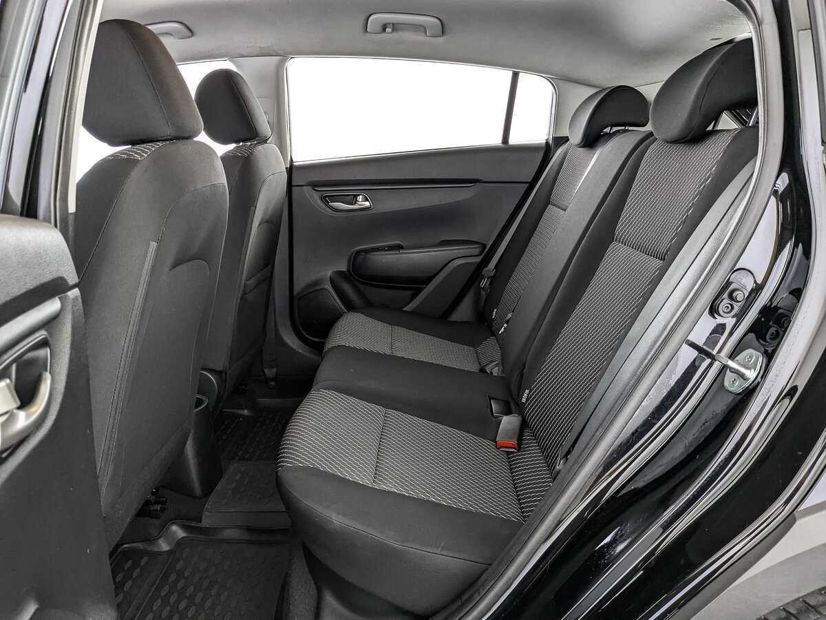 Kia Rio X-Line, 2018 Фото №14