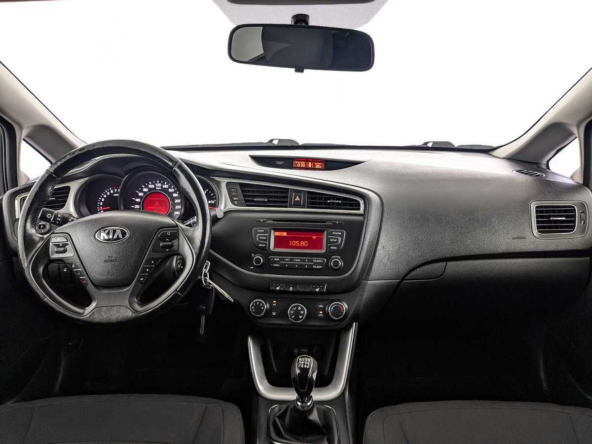 Kia Ceed, 2015 Фото №10