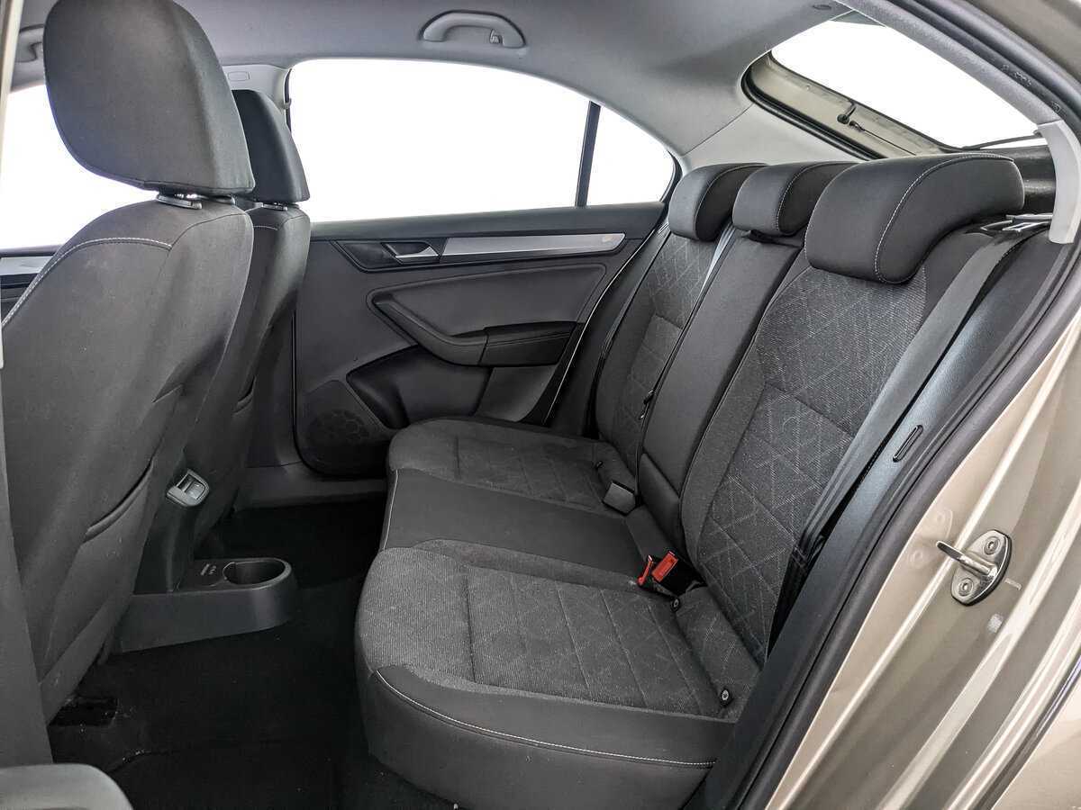 Volkswagen Polo, 2020 Фото №14