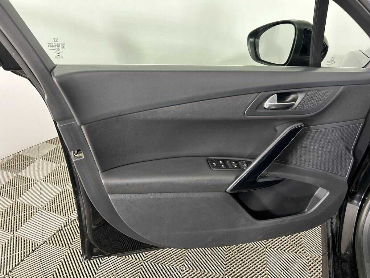 Peugeot 508, 2013 Фото №8