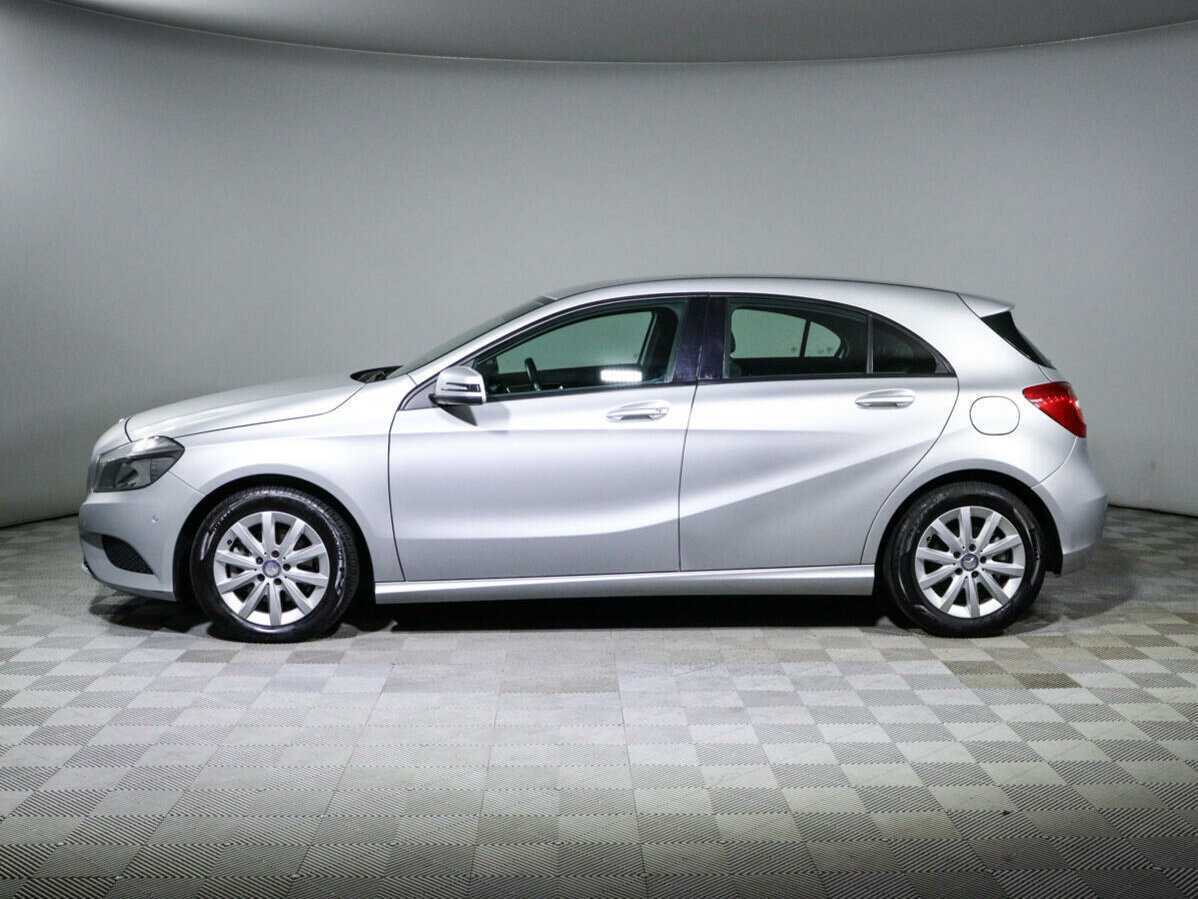 Mercedes-Benz A-Класс 180, 2015 Фото №8