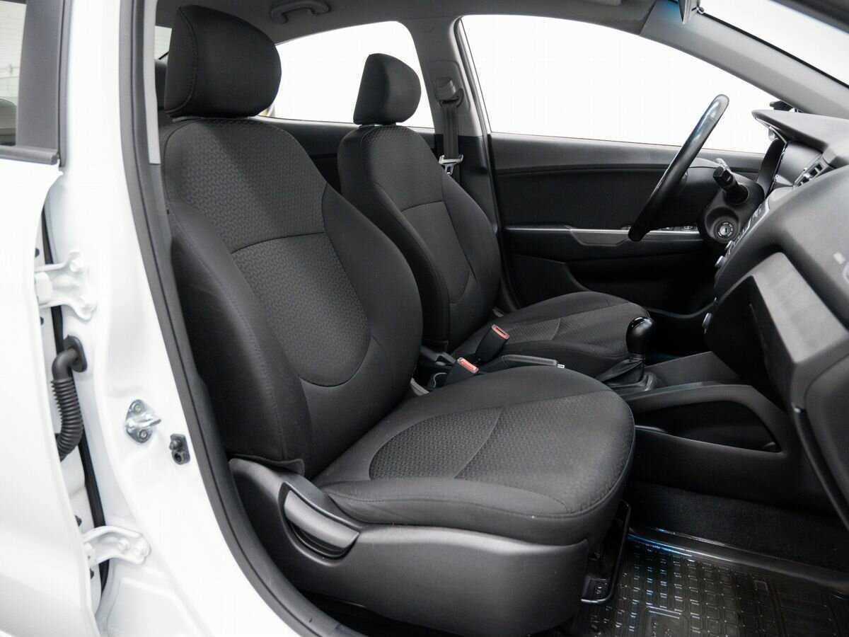 Kia Rio, 2016 Фото №8